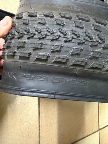 Used Specialized Fast Trak Control 29 x 2.3 MTB Tubeless Reifen 2024 bike — image 4 of 4