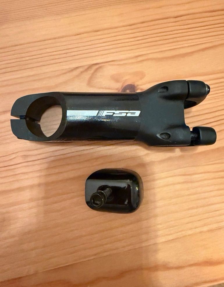 Used Fsa Non-Series ACR bike — image 1 of 4