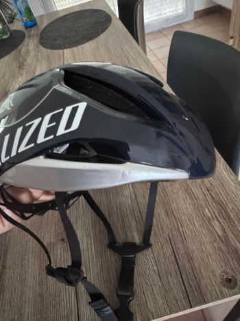 Used Specialized S-Works Evade 3 Red Bull TdF LTD 2025 bike — image 5 of 8