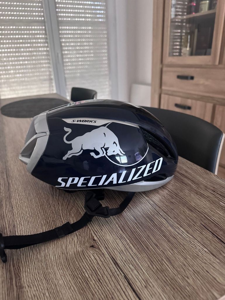 Used Specialized S-Works Evade 3 Red Bull TdF LTD 2025 bike — image 4 of 8