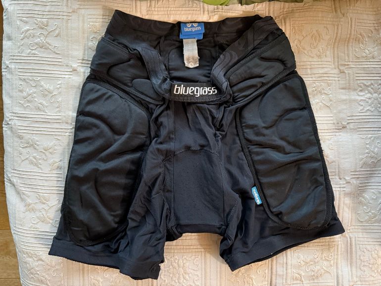Used Bluegrass Wolverine 2019 bike — image 1 of 3