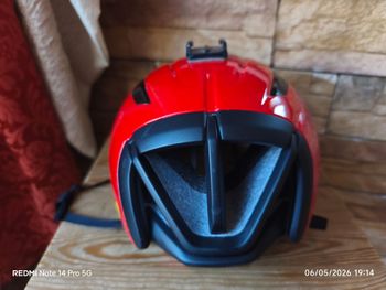 Used Specialized Casco Helmet 2025 bike — image 4 of 4