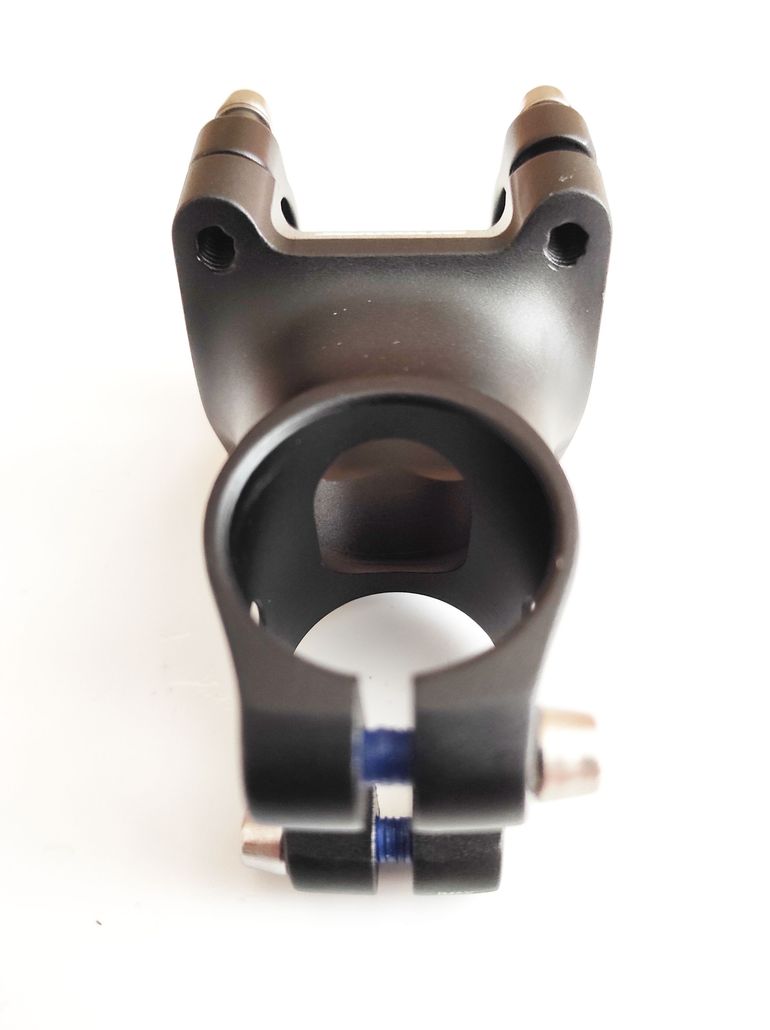 Used ANSWER AME Stem 31.8x50mm +/- 0 Degree, 112 Grams bike — image 11 of 12