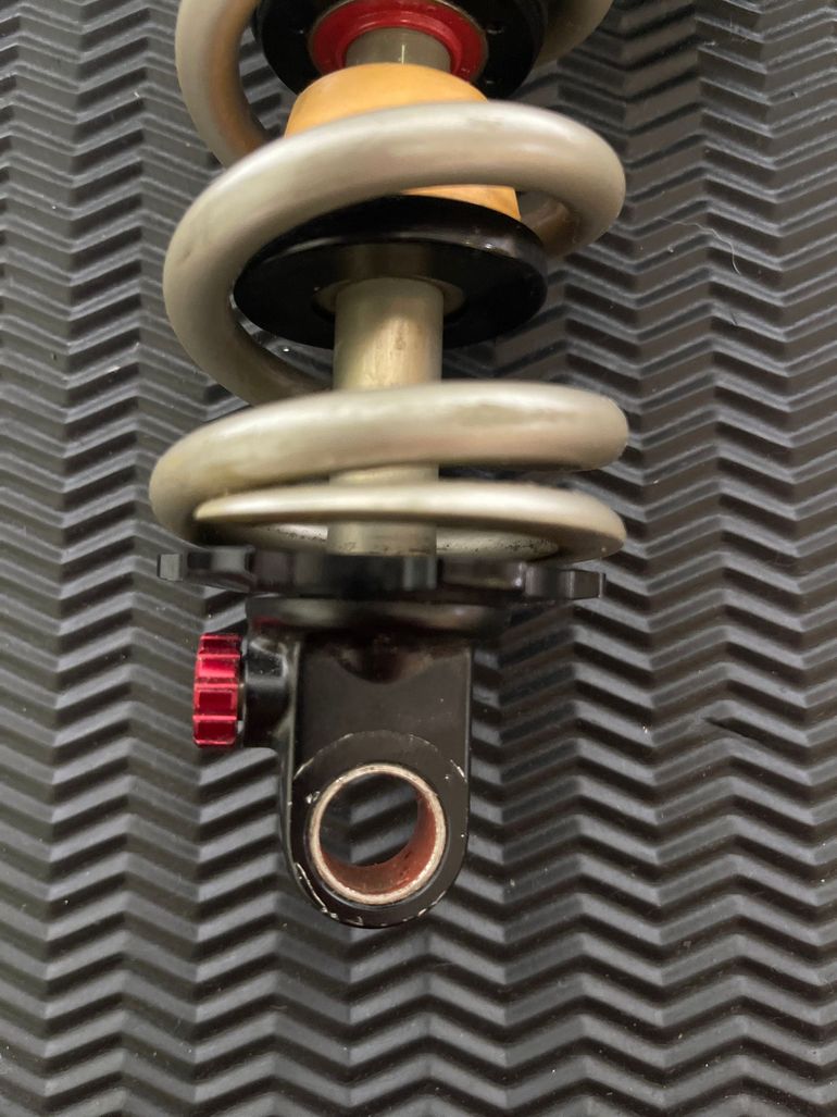 Used Formula MOD Coil Spring Rear Shock bike — image 5 of 6