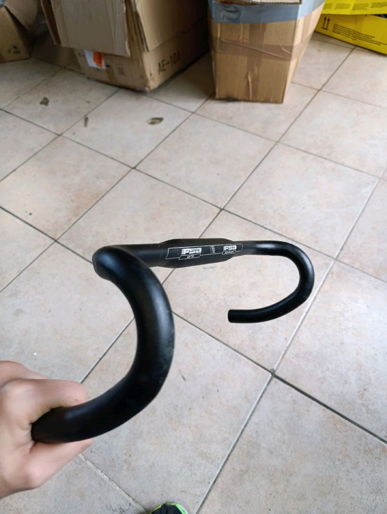 Used Fsa wing compact 2023 bike — image 2 of 3