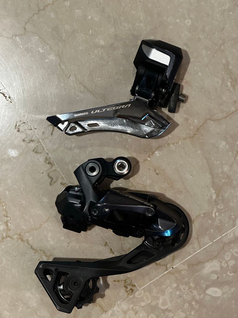 Used Shimano Ultegra Di2 R8050 2021 bike — image 4 of 7
