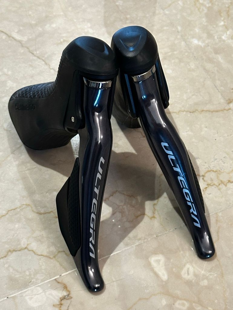 Used Shimano Ultegra Di2 R8050 2021 bike — image 3 of 7