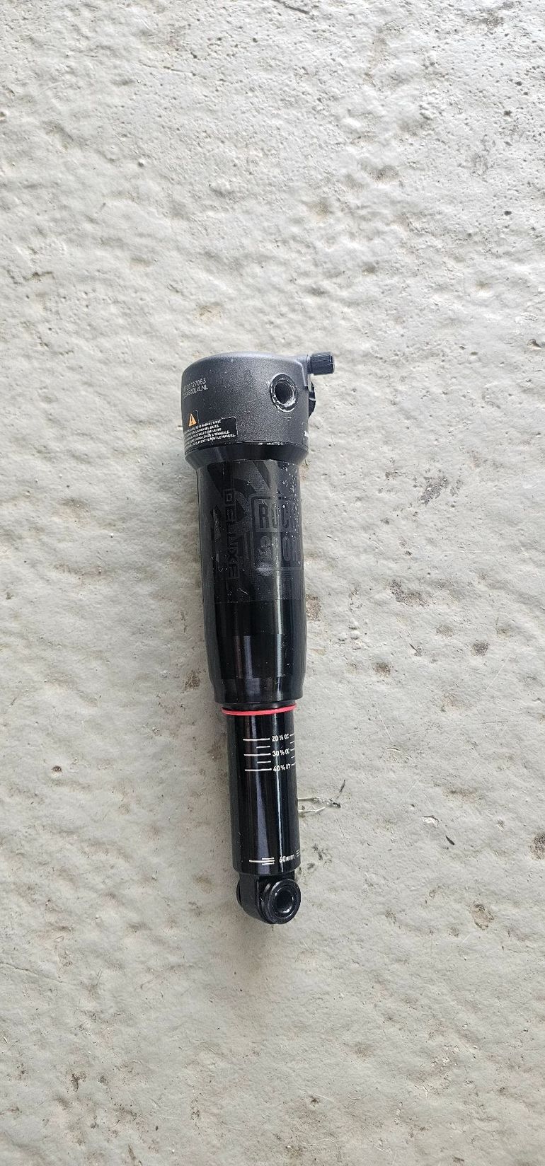 Used RockShox Deluxe Select 2026 bike — image 2 of 5