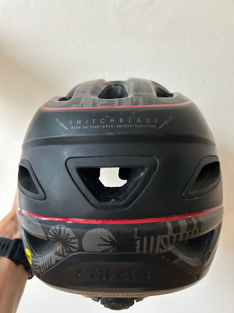 Used Giro Switchblade MIPS Helmet bike — image 5 of 5