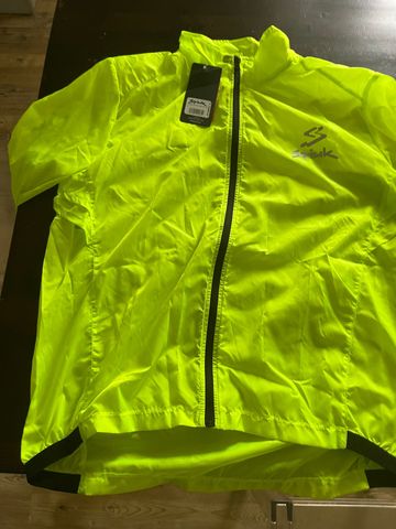Used Spiuk Antivento Jacket 2026 bike — image 2 of 2