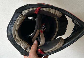 Used Airoh Fighters Millenium Helmet bike — image 5 of 8
