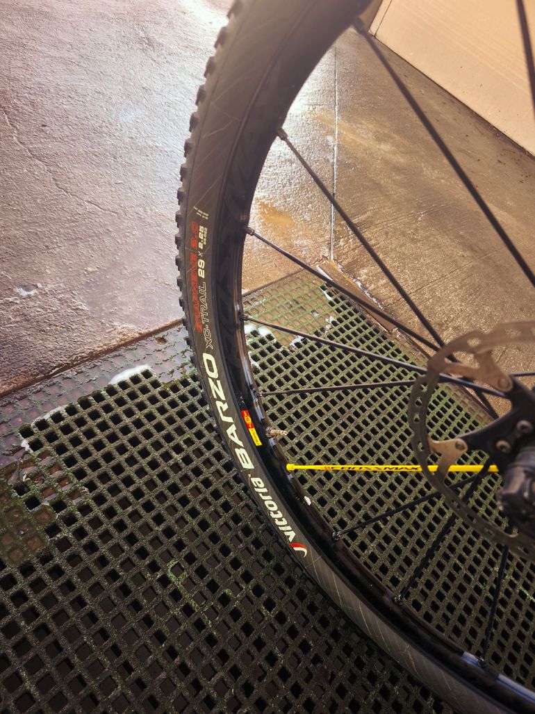 Used Mavic Crossmax SL Carbon Wheelset 2020 bike — image 5 of 9