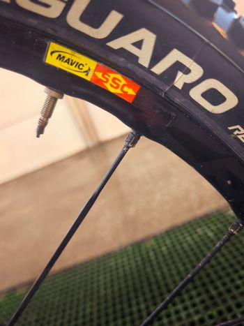 Used Mavic Crossmax SL Carbon Wheelset 2020 bike — image 3 of 9
