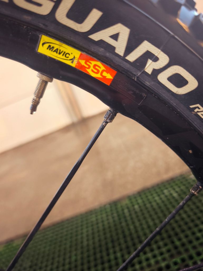 Used Mavic Crossmax SL Carbon Wheelset 2020 bike — image 3 of 9