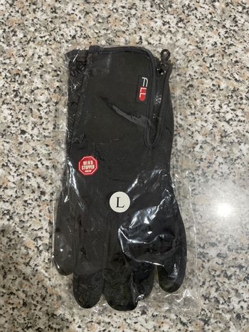 Used FLL guanti invernali - WIND STOPPER bike — image 2 of 5