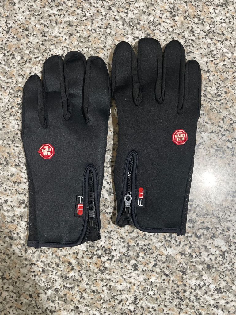 Used FLL guanti invernali - WIND STOPPER bike — image 3 of 5