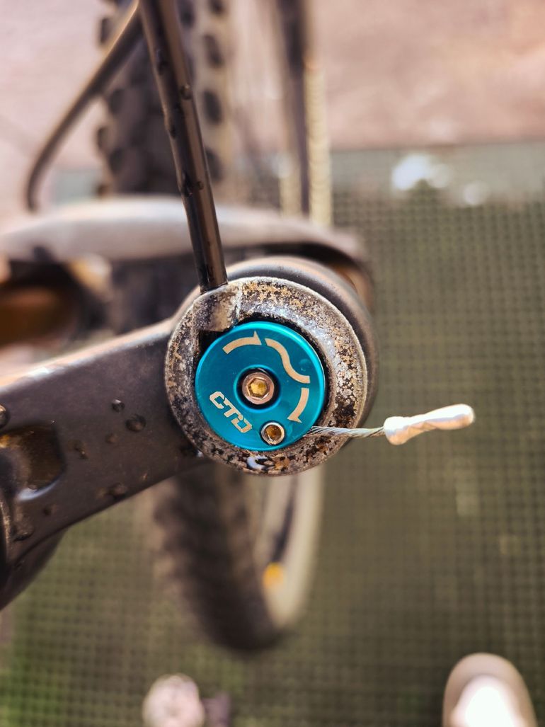 Used Fox Factory Kashima 29 Fork bike — image 7 of 10