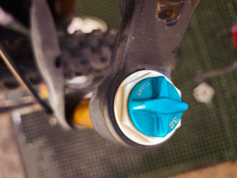 Used Fox Factory Kashima 29 Fork bike — image 6 of 10