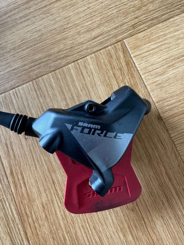 Used Sram Force eTap AXS HRD bike — image 2 of 4