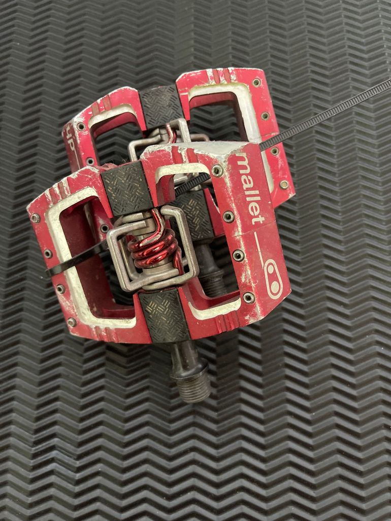 Used Crankbrothers Mallet E Clipless Pedals bike — image 1 of 3