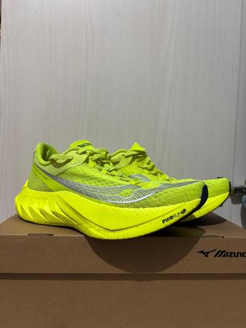 Used Saucony scarpe da gara bike — image 5 of 6
