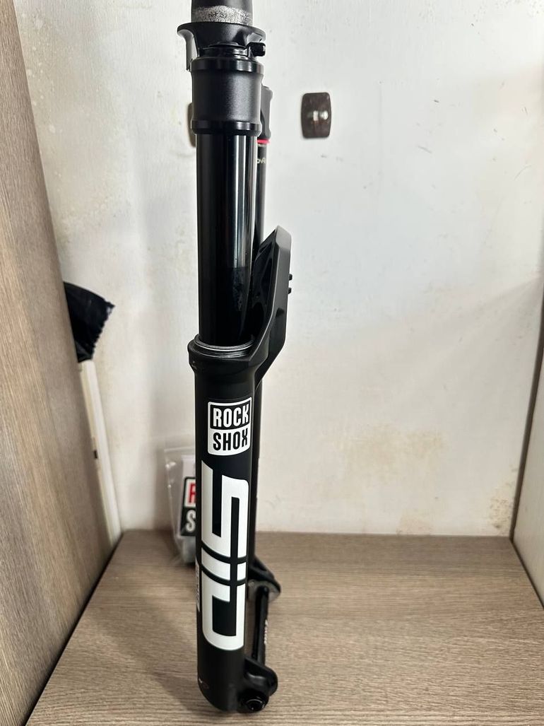 Used RockShox SID Ultimate 2P 2025 bike — image 2 of 7