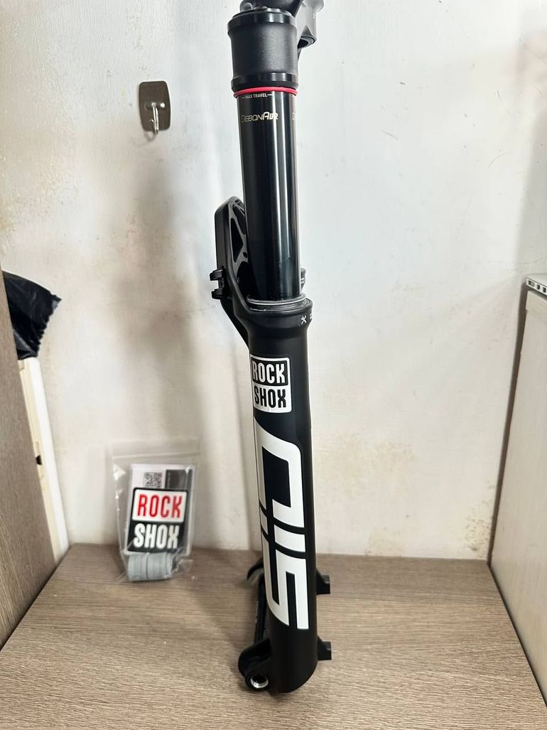 Used RockShox SID Ultimate 2P 2025 bike — image 5 of 7