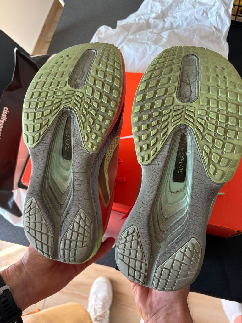 Used Nike zoom fly 6 bike — image 4 of 4