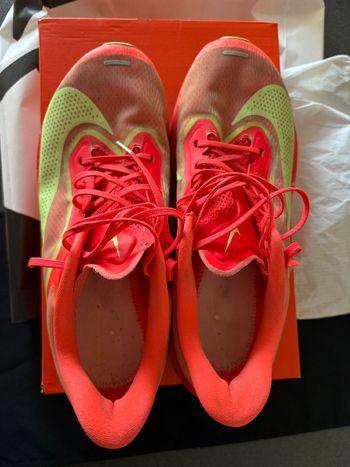 Used Nike zoom fly 6 bike — image 2 of 4
