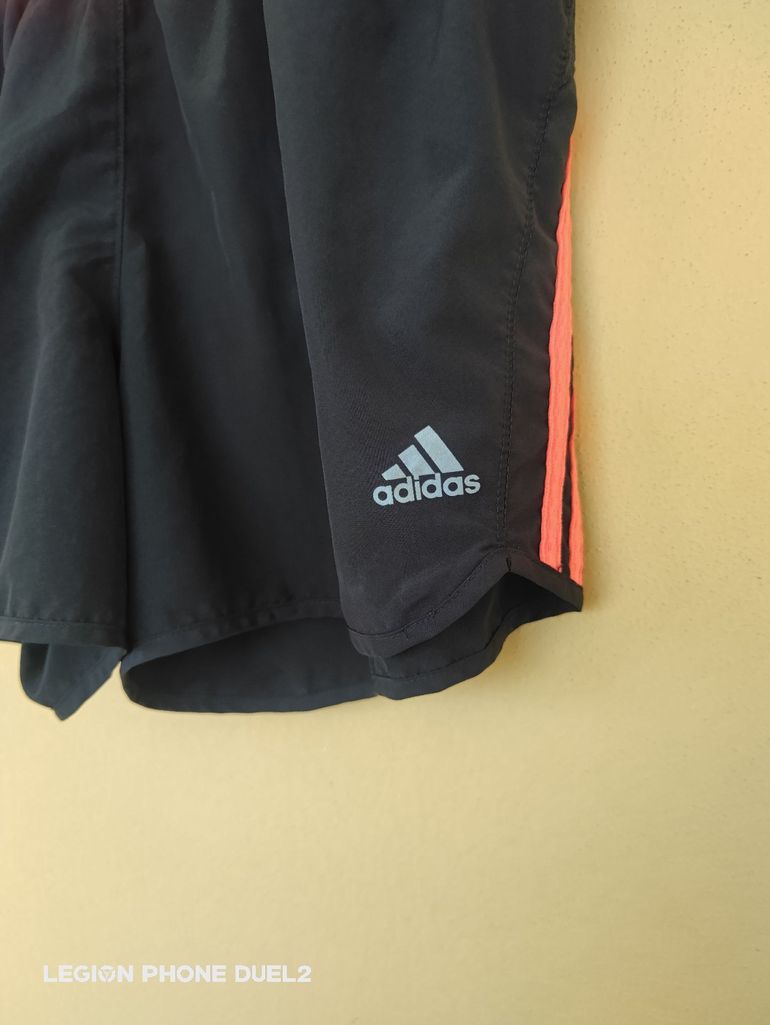 Used Adidas Pantaloncini donna bike — image 2 of 4