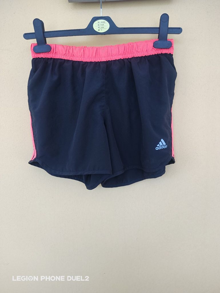 Used Adidas Pantaloncini donna bike — image 1 of 4