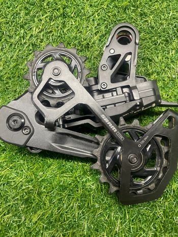 Used Sram GX eTap AXS 12-speed 2025 bike — image 4 of 7