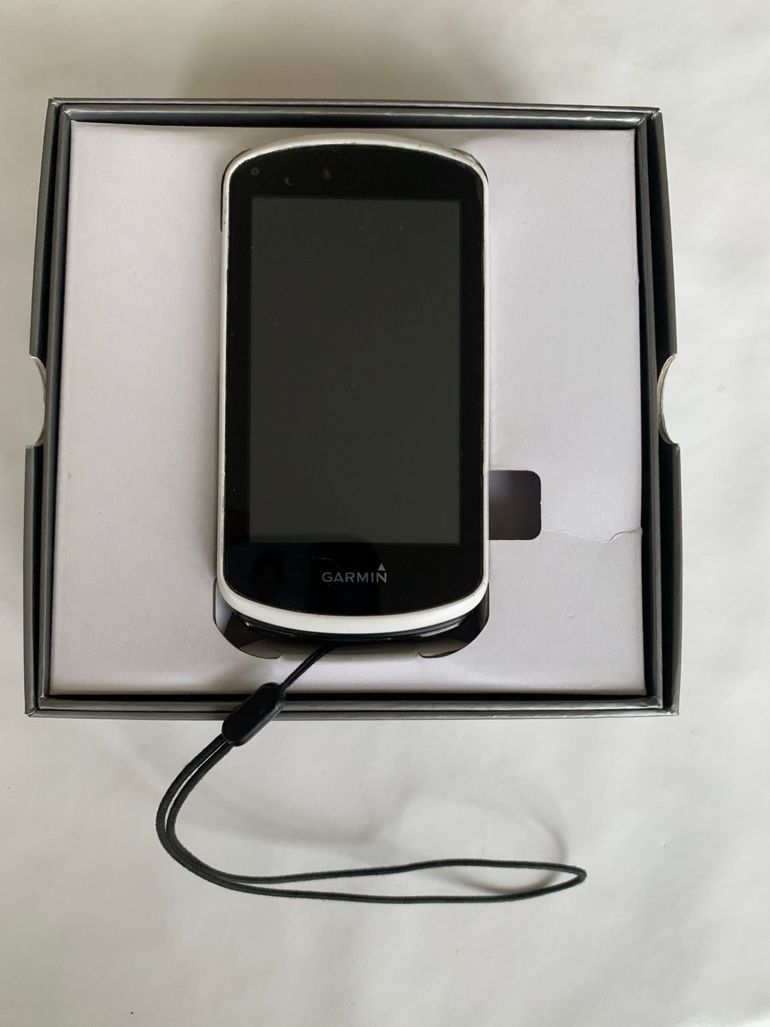 Used Garmin Edge 1030 GPS Bike Computer 2021 bike — image 1 of 3