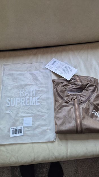 Used POC Rain Supreme Jacket 2025 bike — image 2 of 5