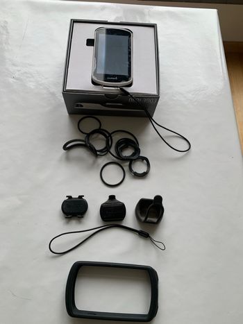 Used Garmin Edge 1030 GPS Bike Computer 2020 bike — image 2 of 3