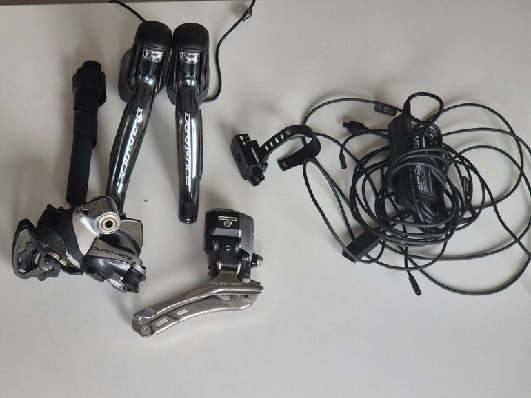 Used Shimano dura ace di2 2014 bike — image 2 of 12