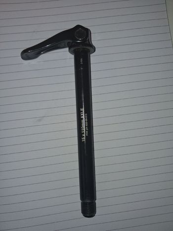 Used Fox 15mm Thru Axle 2025 bike