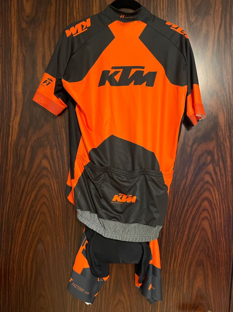 Used Ktm Kit Factory Team bike — image 2 of 2