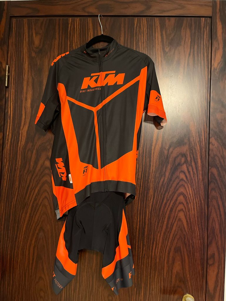Used Ktm Kit Factory Team bike — image 1 of 2