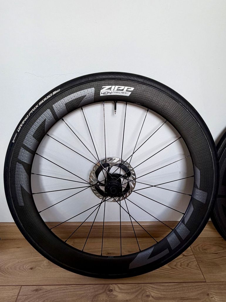 Used Zipp 404 Firecrest Wheels bike — image 3 of 6