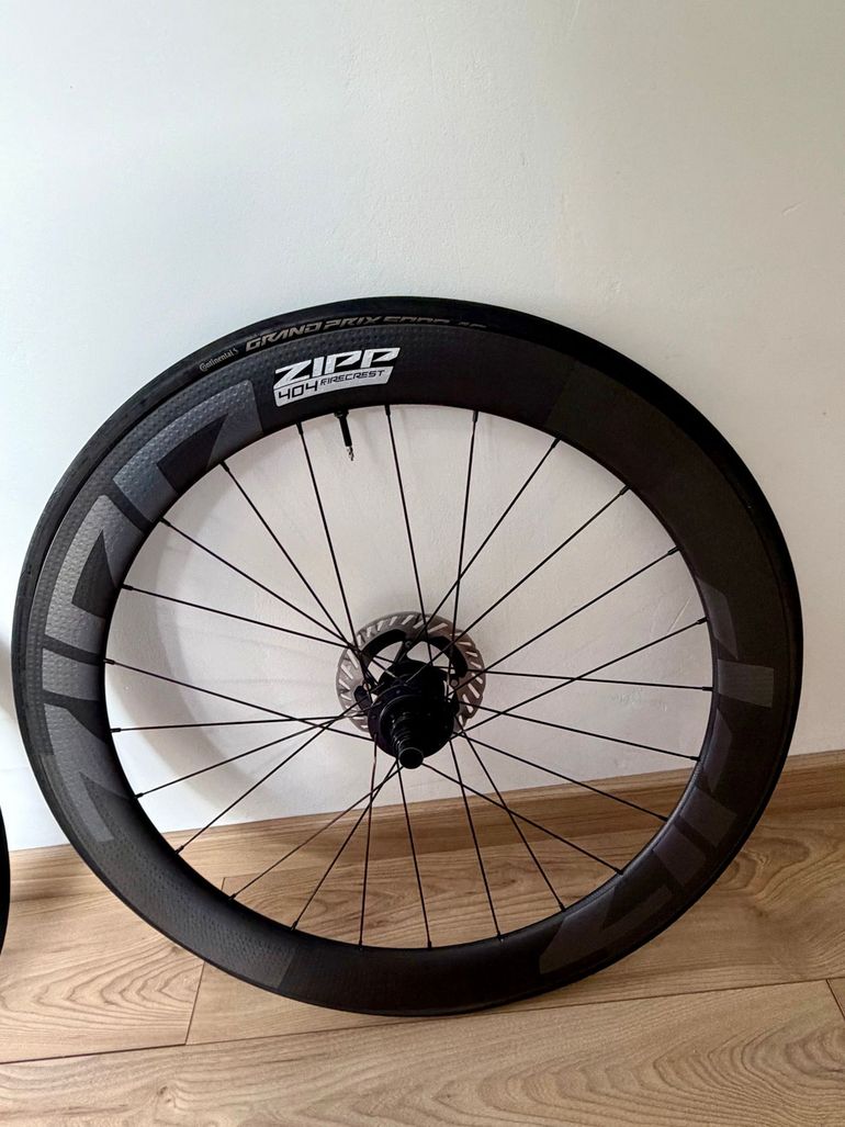 Used Zipp 404 Firecrest Wheels bike — image 5 of 6