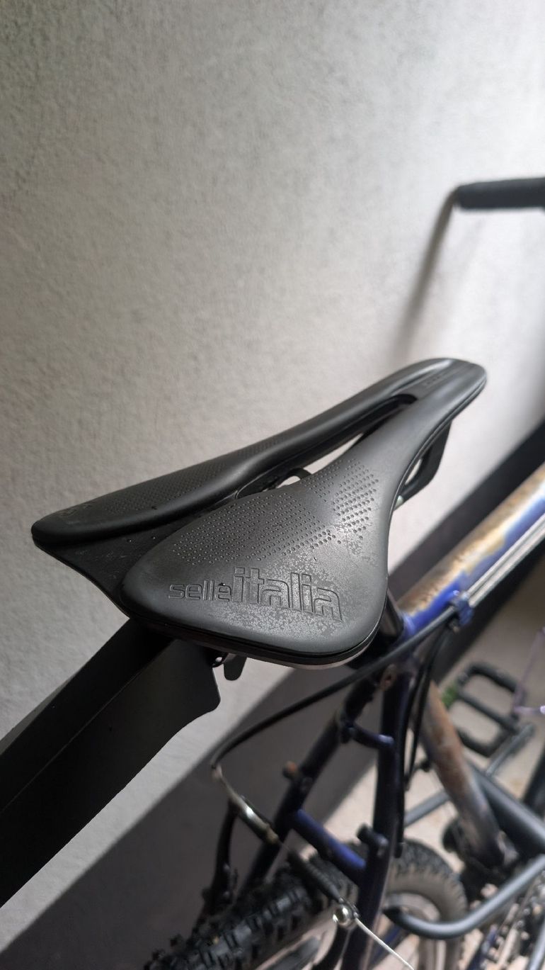 Used Selle Italia Novus Boost Evo Superflow 2026 bike — image 1 of 3