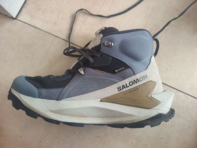 Used Salomon Elixir Mid GORE-TEX 2025 bike — image 2 of 4