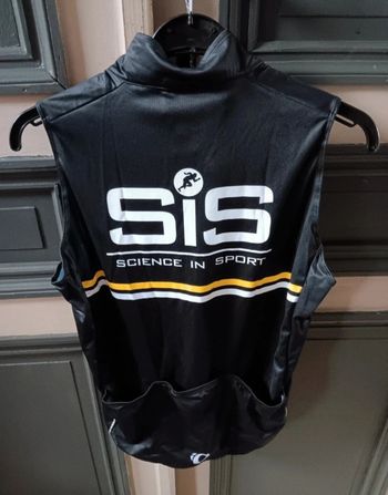 Used Pearl Izumi SiS Elite Cycling Wind Vest bike — image 3 of 4