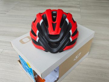 Used Giro Hale MIPS 2025 bike — image 4 of 12