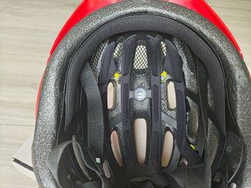 Used Giro Hale MIPS 2025 bike — image 7 of 12