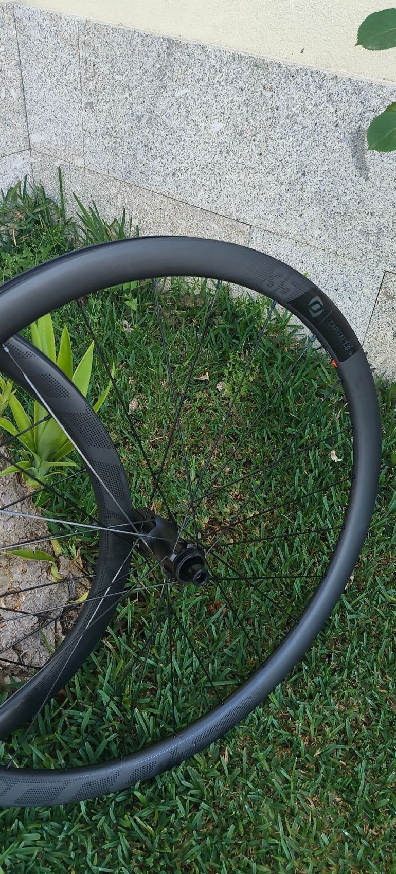 Used Syncros Capital 1.0 35mm bike — image 4 of 5