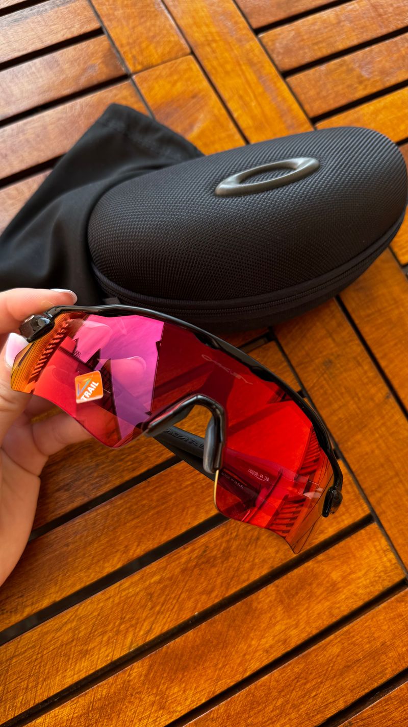 Used Oakley Radar EV Path bike — image 2 of 5