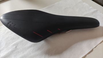 Fizik Arione R3 Ti Saddle Saddles & Seatposts d'occasion