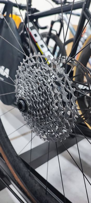 Used Sram Rival axs d2 1x12 2025 bike